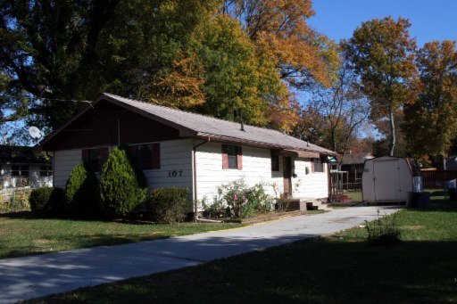 107 Marshall Circle Oak Ridge, TN 37830 - Photo 1 of 1 Primary Photo