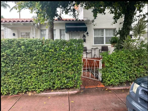 $364,999 | 1605 Michigan Avenue, Unit 929, Miami Beach, FL 33139