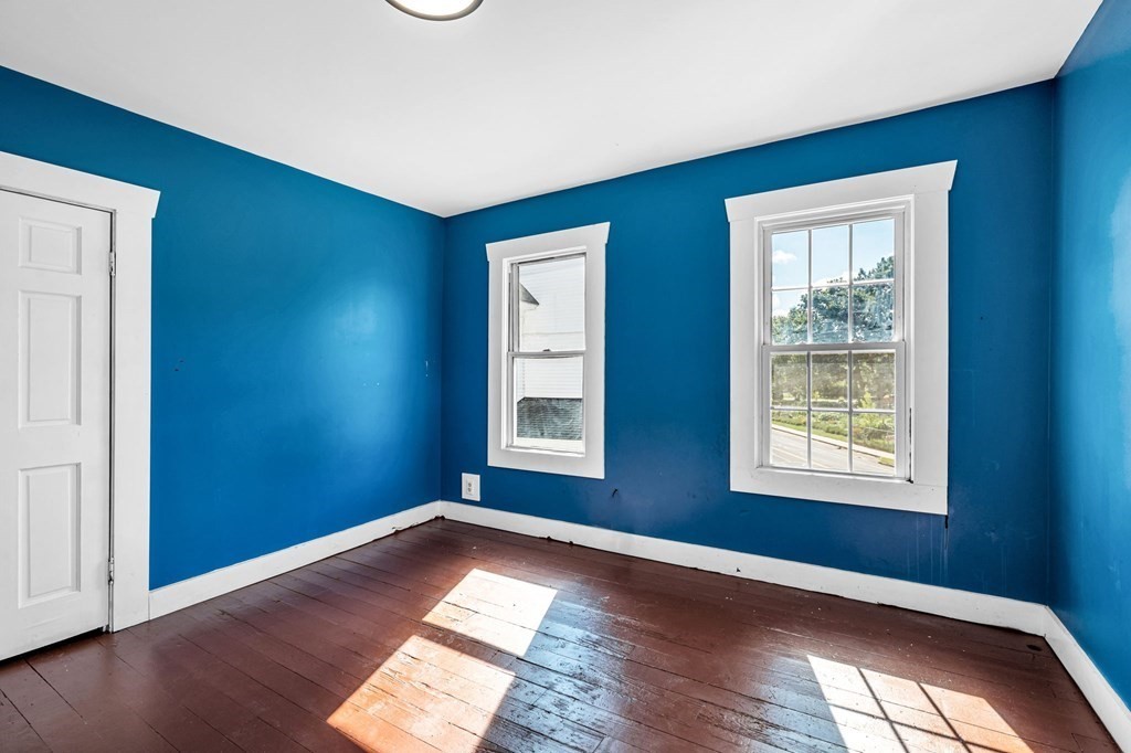305 Bay Street Springfield, MA 01109 - Photo 15 of 42 Gallery Image 15