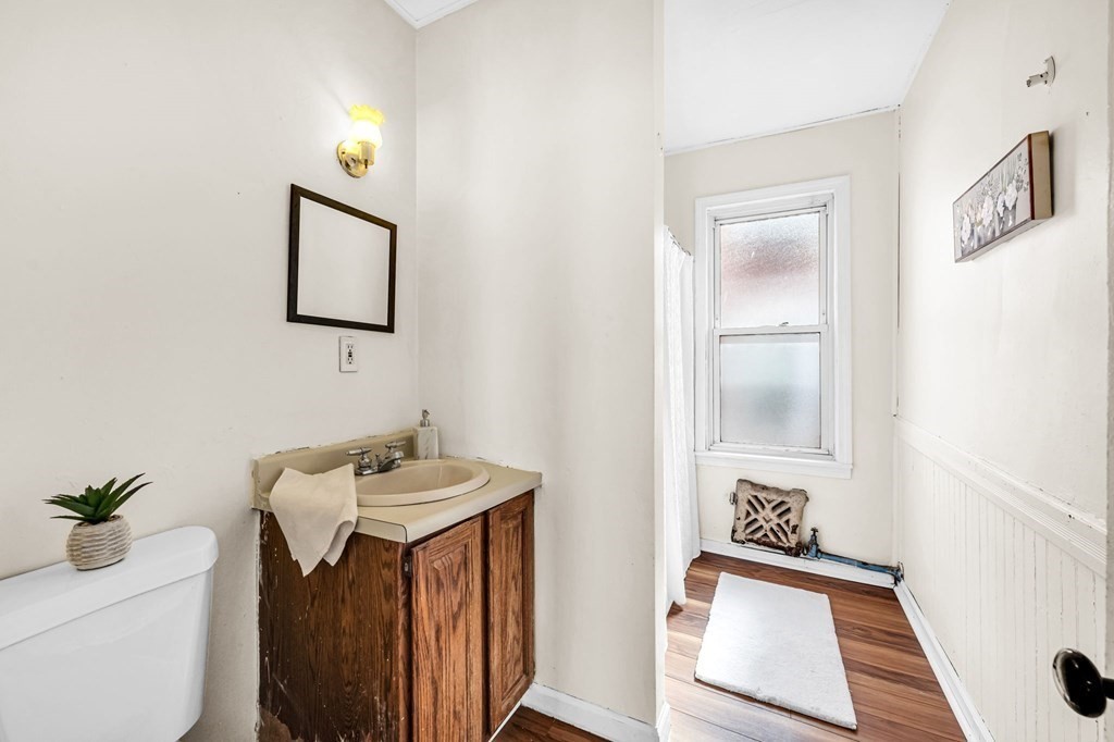 305 Bay Street Springfield, MA 01109 - Photo 23 of 42 Gallery Image 23