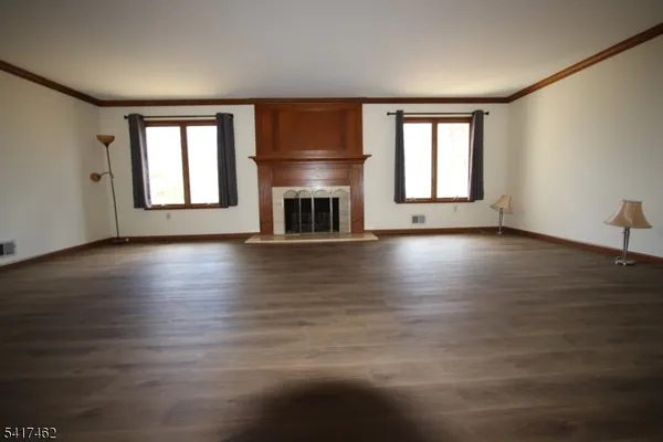 $5,500 | 306 Pleasant Valley Road, Morganville, NJ 07751