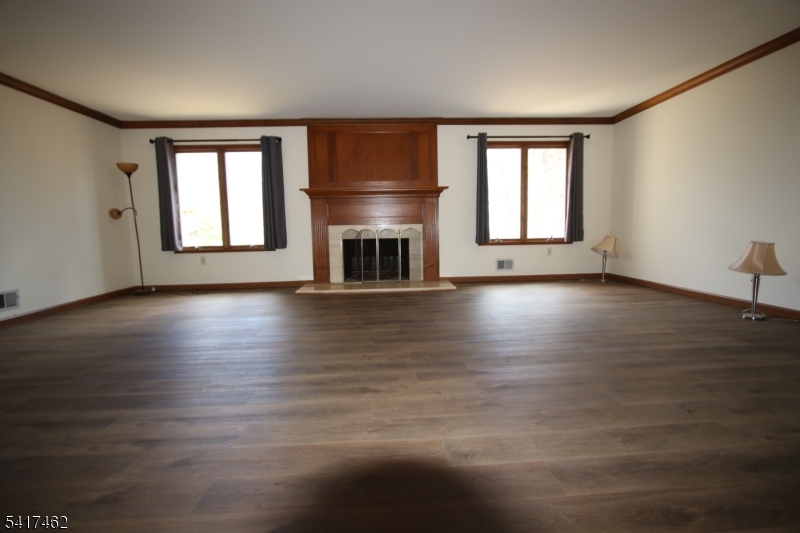 306 Pleasant Valley Road Morganville, NJ 07751 - Photo 16 of 26