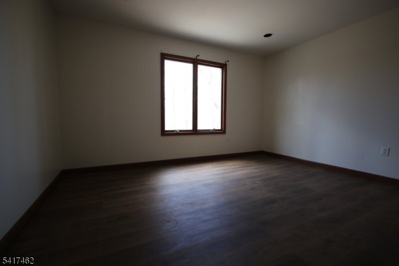 306 Pleasant Valley Road Morganville, NJ 07751 - Photo 21 of 26