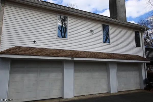 $5,500 | 306 Pleasant Valley Road, Morganville, NJ 07751