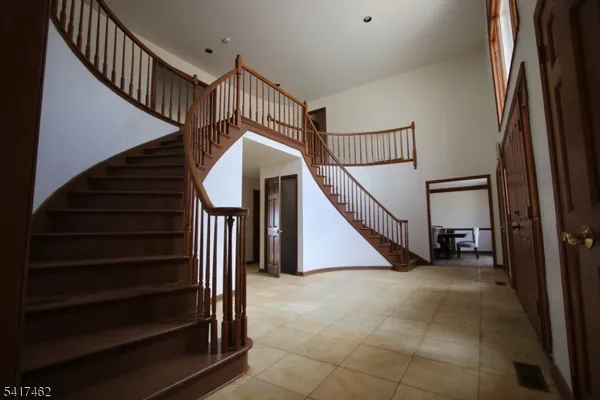 $5,500 | 306 Pleasant Valley Road, Morganville, NJ 07751