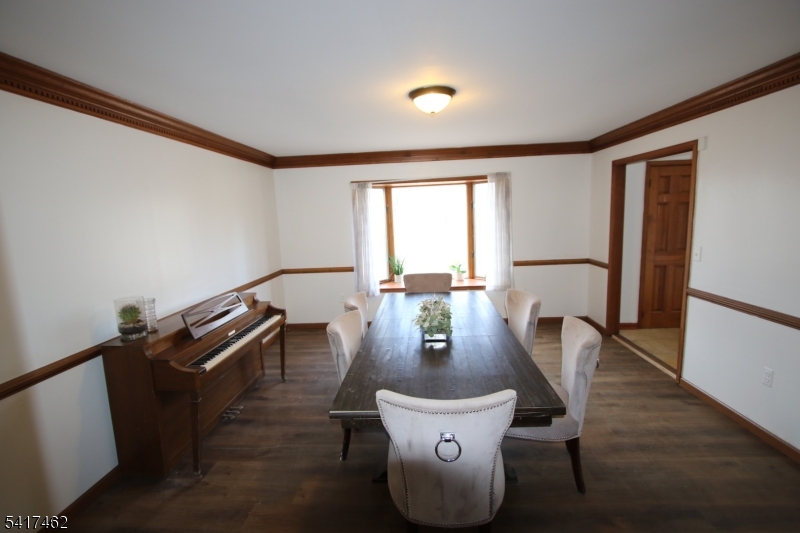 306 Pleasant Valley Road Morganville, NJ 07751 - Photo 5 of 26