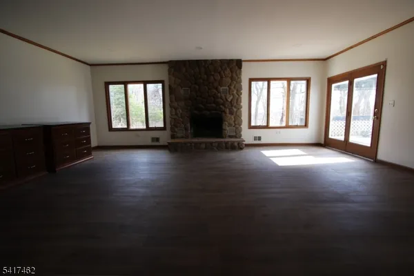 $5,500 | 306 Pleasant Valley Road, Morganville, NJ 07751