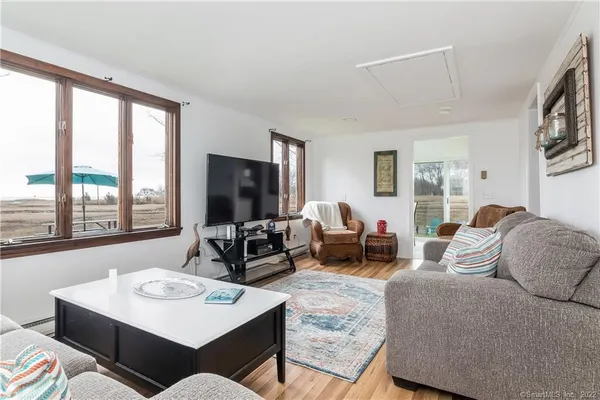 $3,500 | 18 Thompson Lane, Old Saybrook, CT 06475