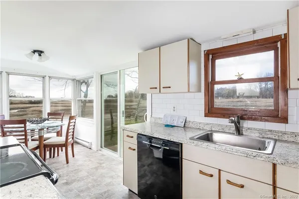 $3,500 | 18 Thompson Lane, Old Saybrook, CT 06475