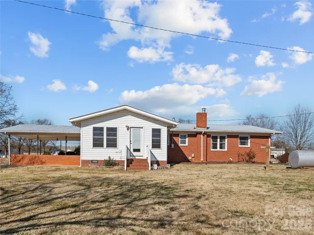 $425,000 | 28100 Highway 24, Albemarle, NC 28001