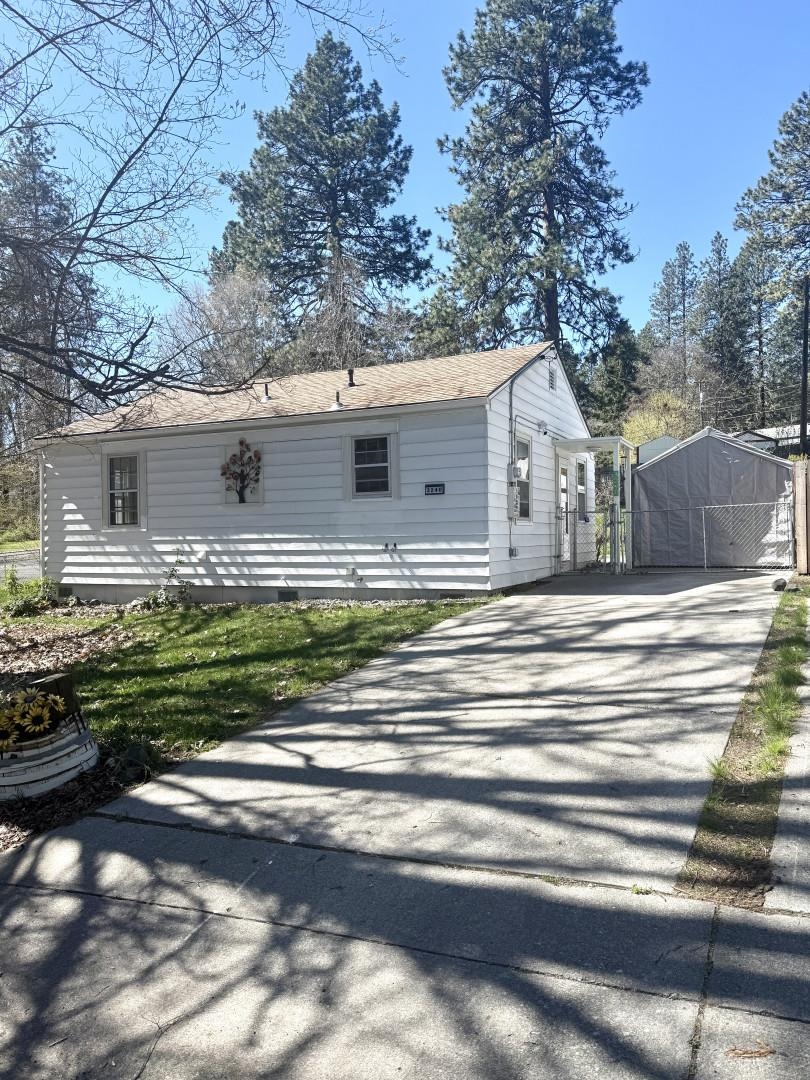 3240 West Trinity Circle Spokane, WA 99224 - Photo 3 of 28