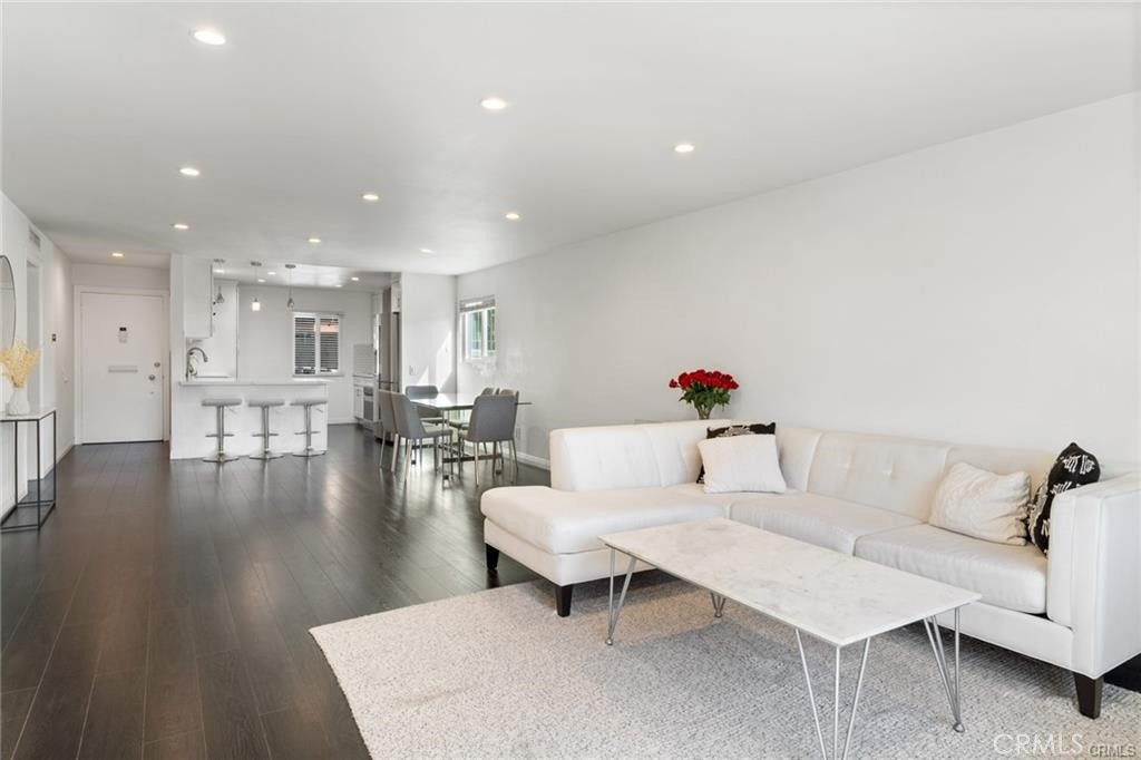 1935 Alpha Road, Unit 314 Glendale, CA 91208 - Photo 6 of 27 Gallery Image 6