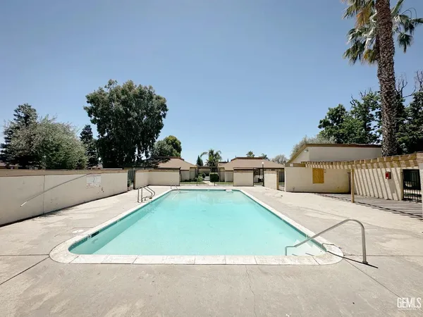 a view of a house with pool