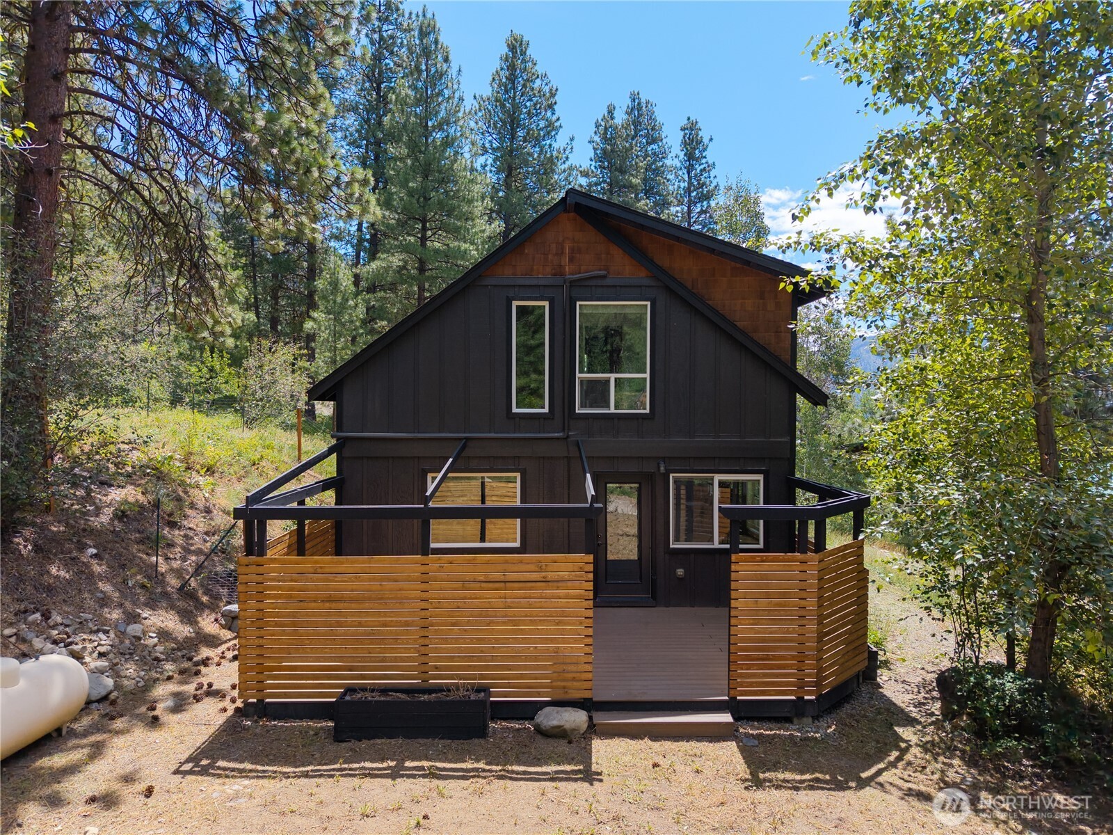 32 Crab Apple Road Winthrop, WA 98862 - Photo 2 of 38