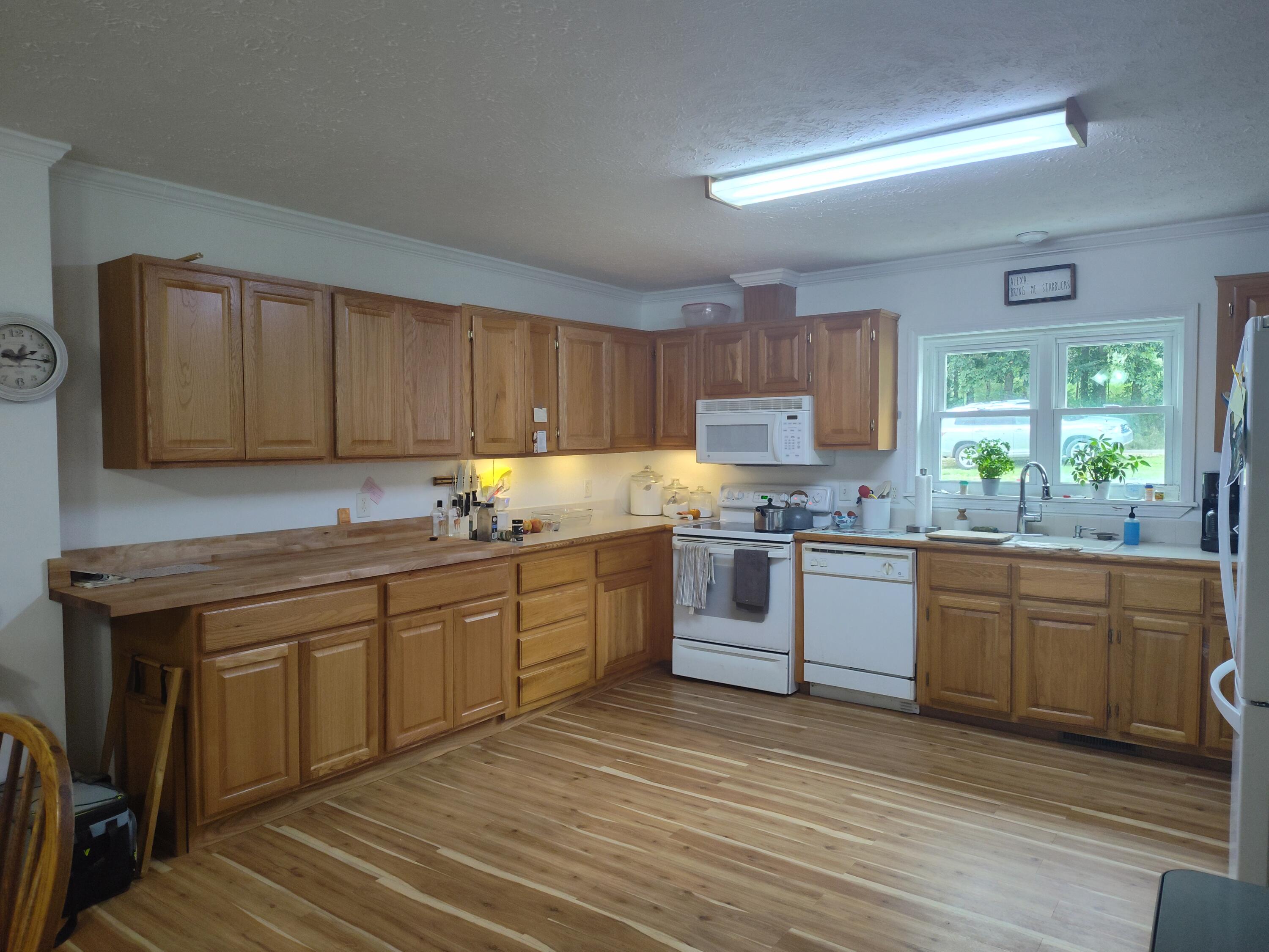 2189 Sampson Road Camden, MI 49232 - Photo 17 of 60 IMG_20260922_150646217_HDR
