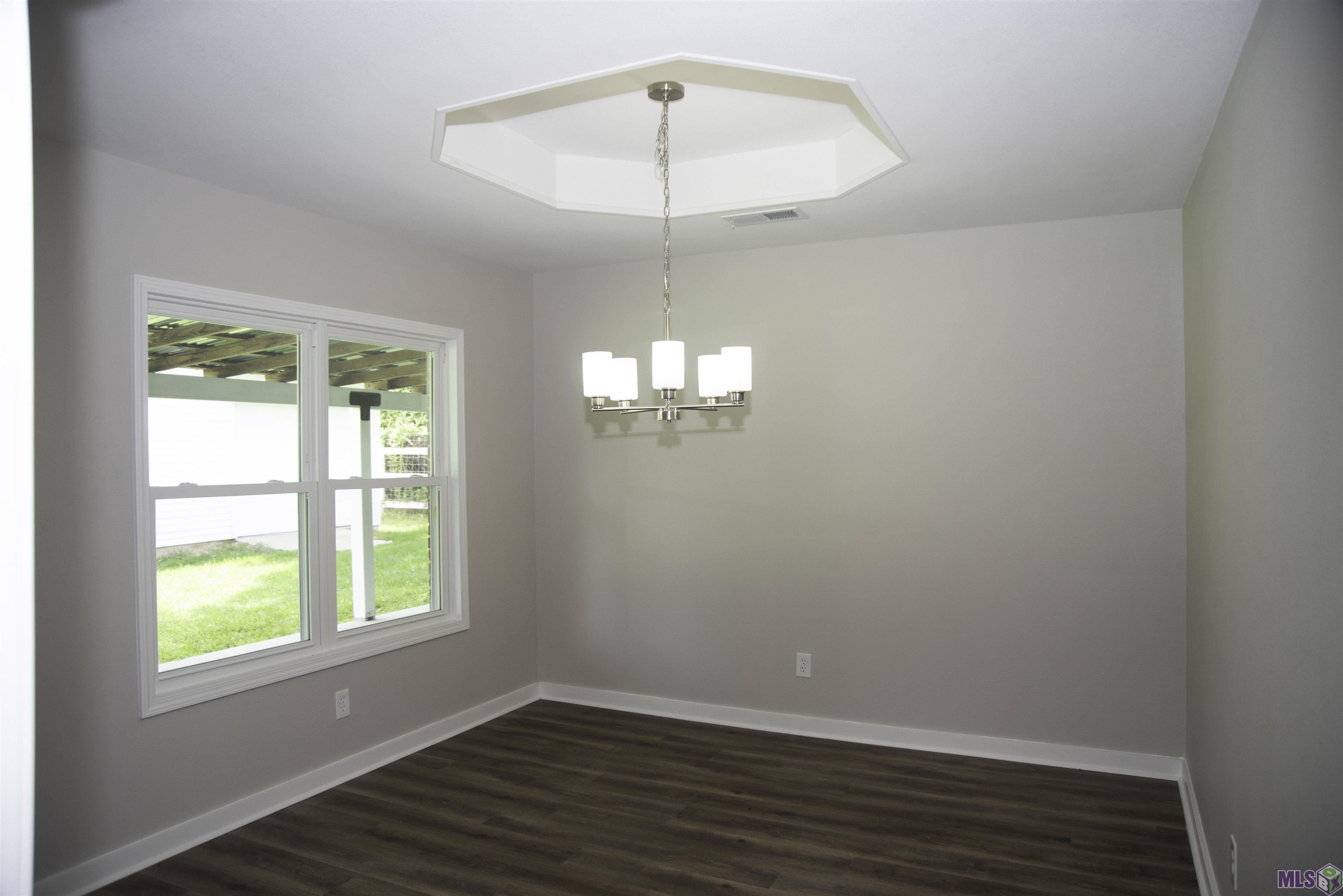 13511 Jackson Road Zachary, LA 70791 - Photo 9 of 21 Gallery Image 9