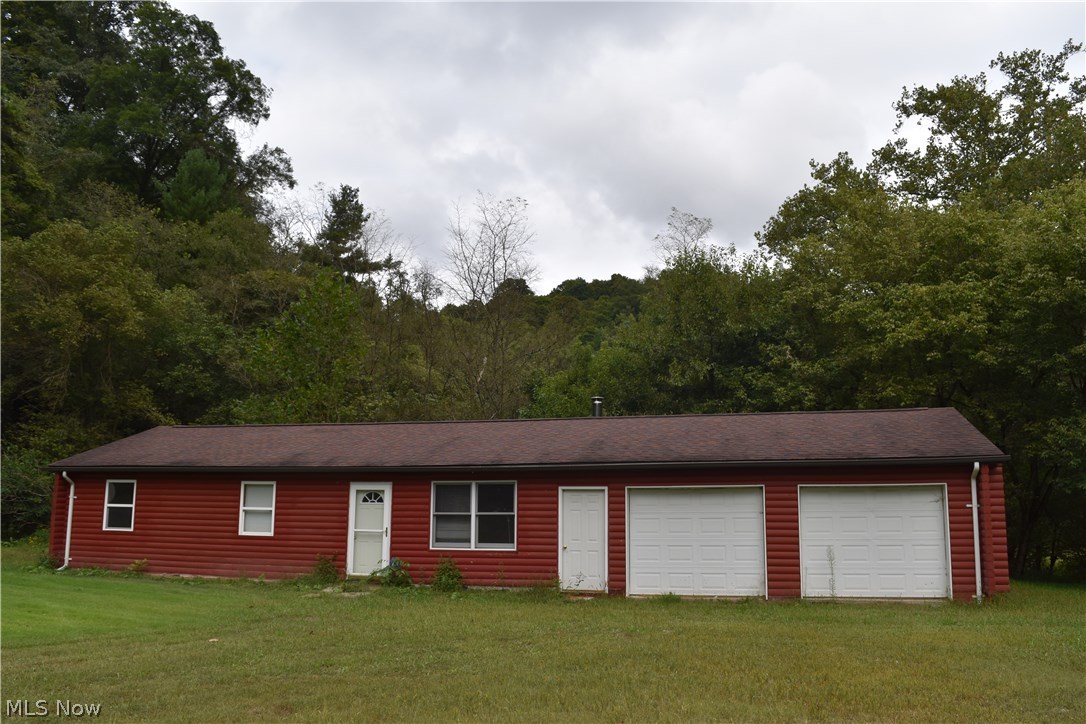 58614 Crozier Ridge Road Jacobsburg, OH 43933 - Photo 1 of 8