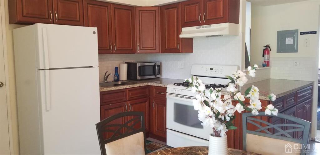 160 Evergreen Road, Unit 1B Edison, NJ 08837 - Photo 7 of 21 Gallery Image 7
