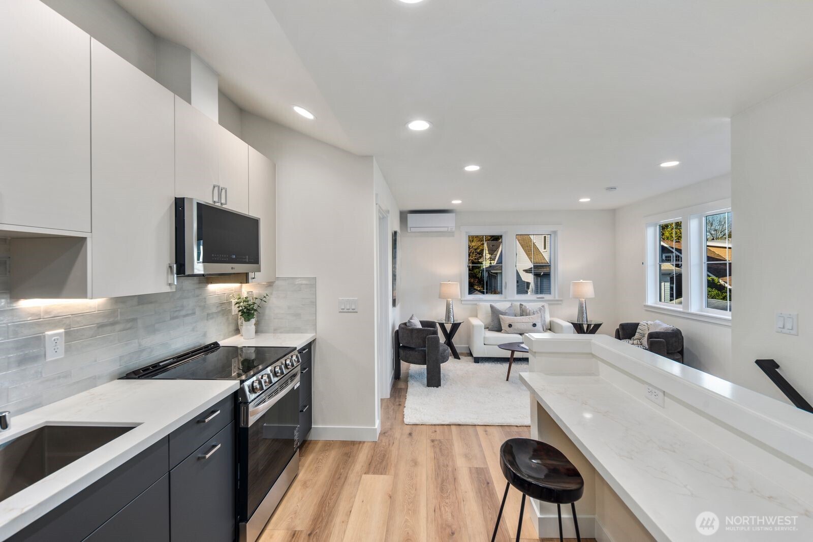 1004 North 48th Street, Unit C Seattle, WA 98103 - Photo 10 of 18