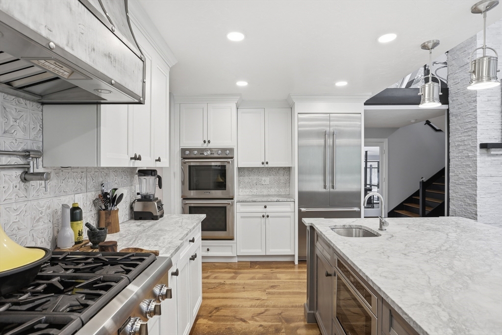 366 River Road Carlisle, MA 01741 - Photo 15 of 42