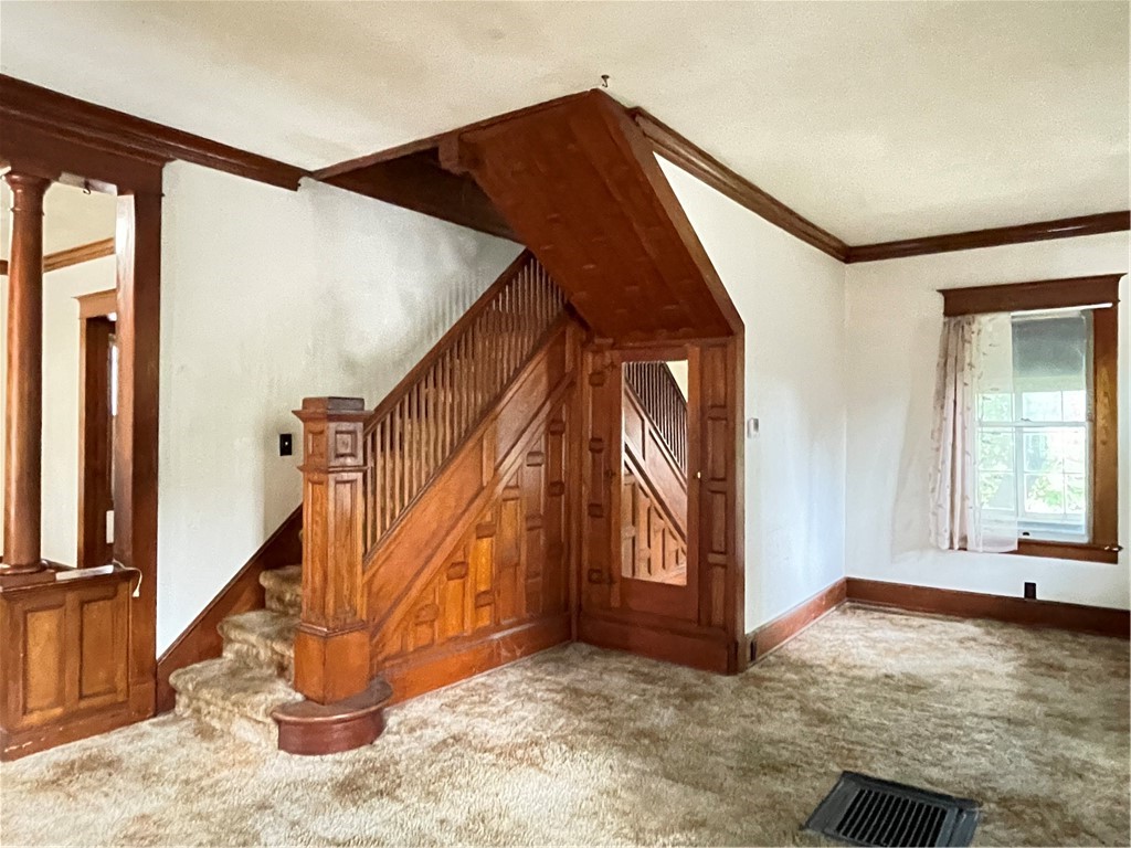 4 3rd Street Oneonta, NY 13820 - Photo 6 of 14