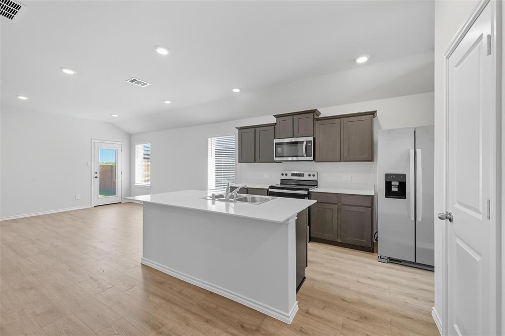 3427 Rendezvous Way Sherman, TX 75090 - Photo 2 of 20