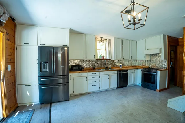 $479,900 | 11 Wicks Road, Fryeburg, ME 04037