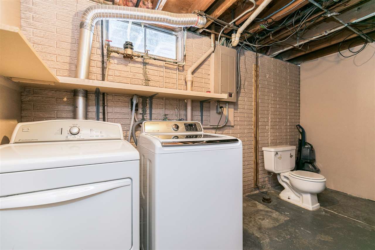 3215 Bramble Road Southwest Cedar Rapids, IA 52404 - Photo 21 of 24 Gallery Image 21