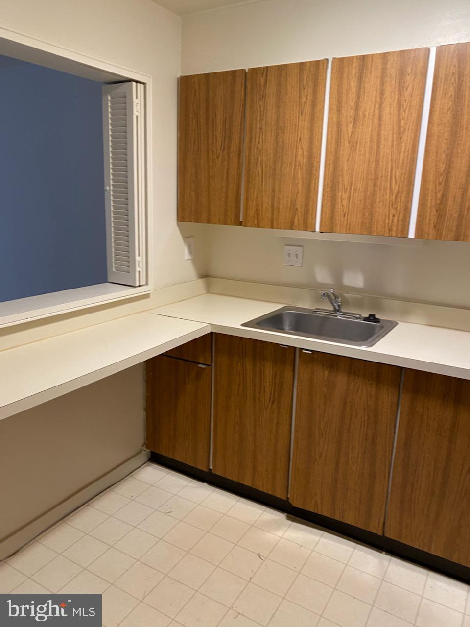 224-30 West Rittenhouse Square, Unit 2118 Philadelphia, PA 19103 - Photo 4 of 14