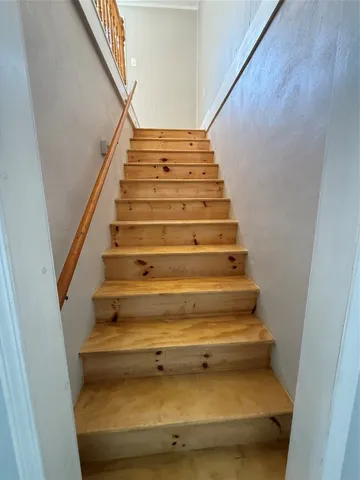 $2,600 | 712 Pickwick Drive, Vestal, NY 13850