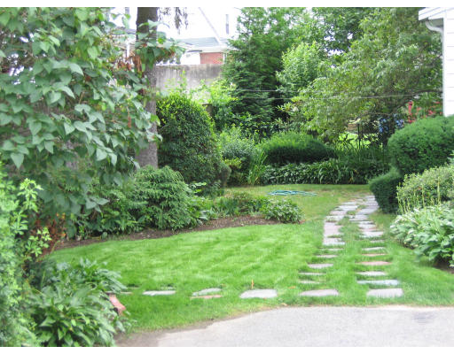4 Arapahoe Road Newton, MA 02465 - Photo 5 of 5 a backyard of a house with lots of green space