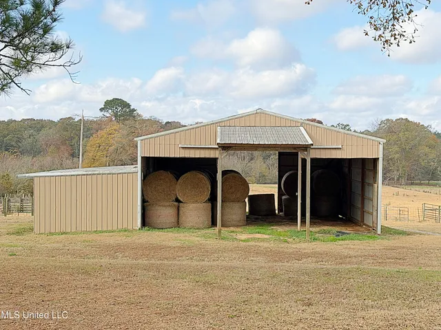 $149,000 | 4011 Midway Road, Carthage, MS 39051