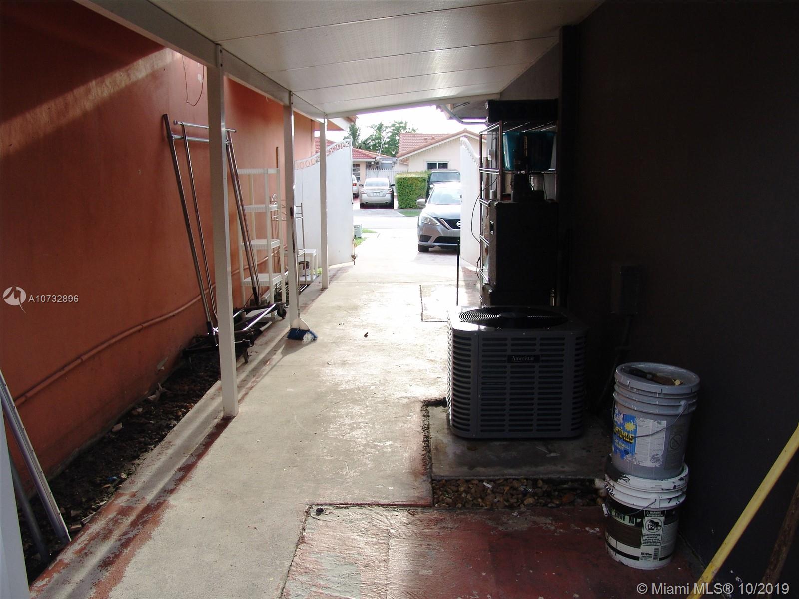 5673 Southwest 149th Avenue Miami, FL 33193 - Photo 23 of 34