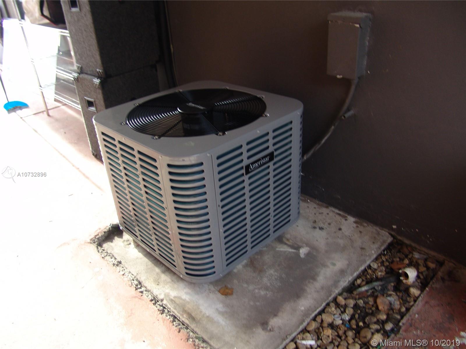 5673 Southwest 149th Avenue Miami, FL 33193 - Photo 27 of 34