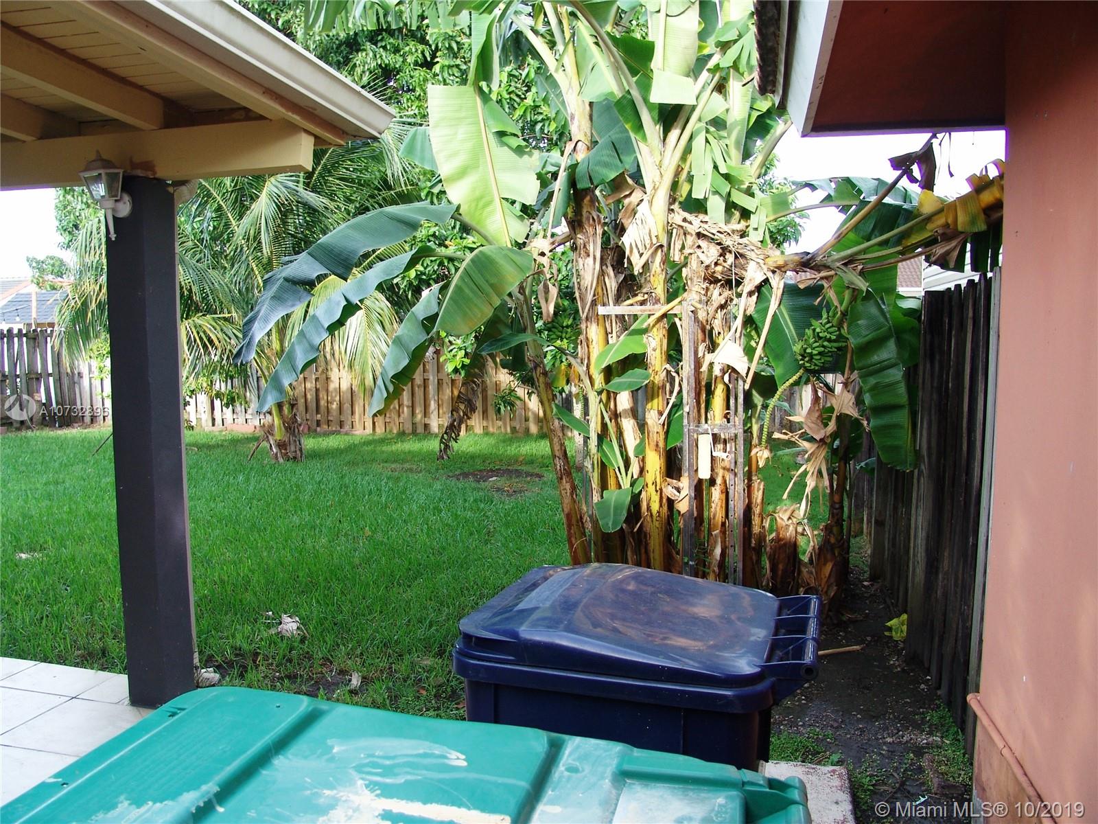 5673 Southwest 149th Avenue Miami, FL 33193 - Photo 30 of 34