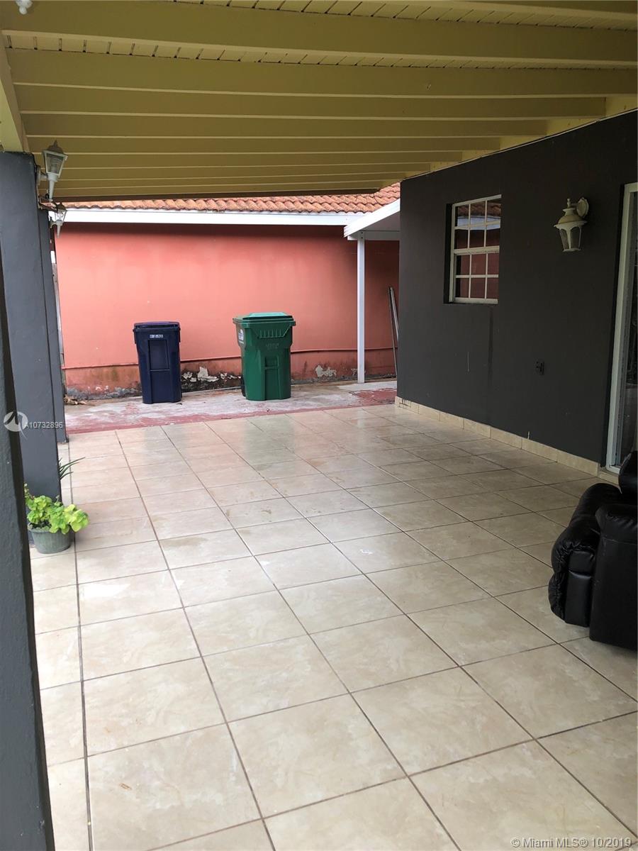 5673 Southwest 149th Avenue Miami, FL 33193 - Photo 34 of 34