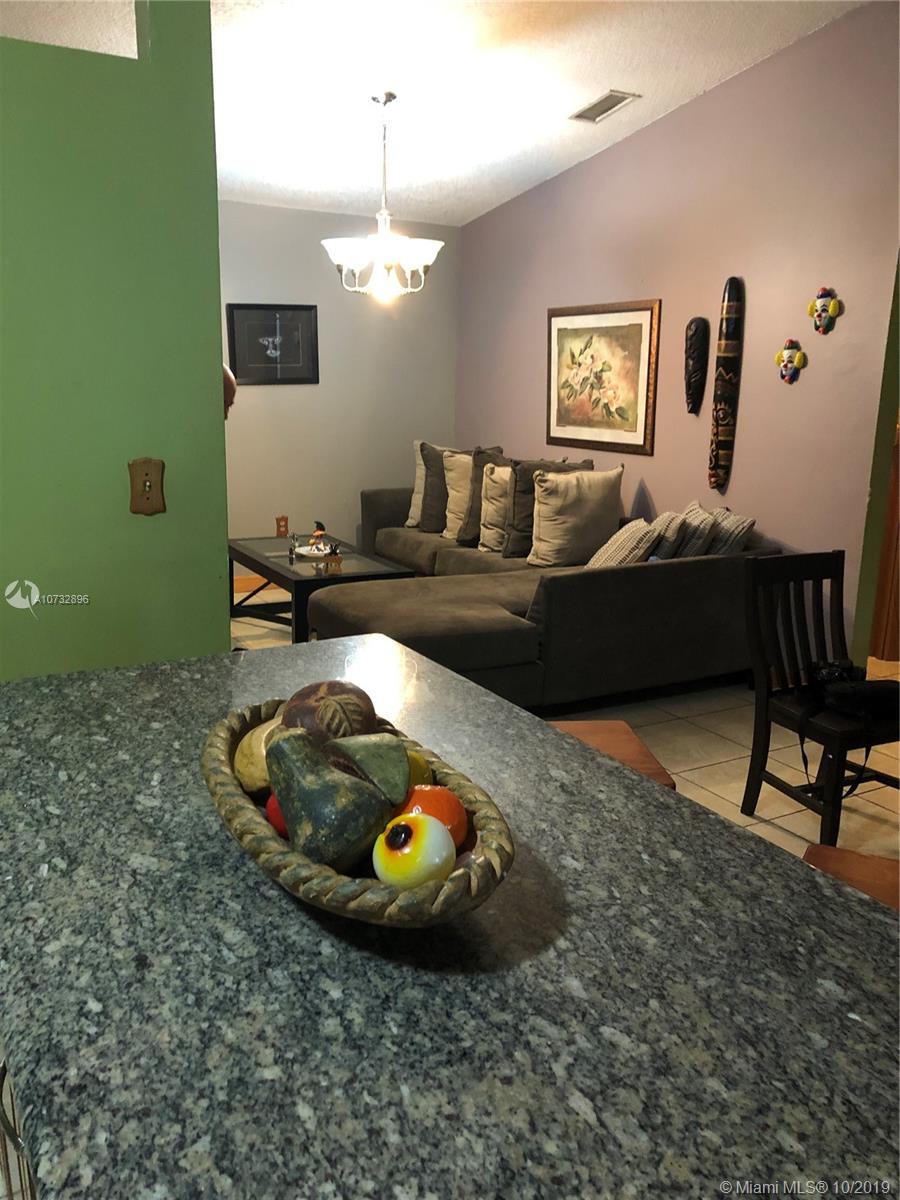 5673 Southwest 149th Avenue Miami, FL 33193 - Photo 8 of 34