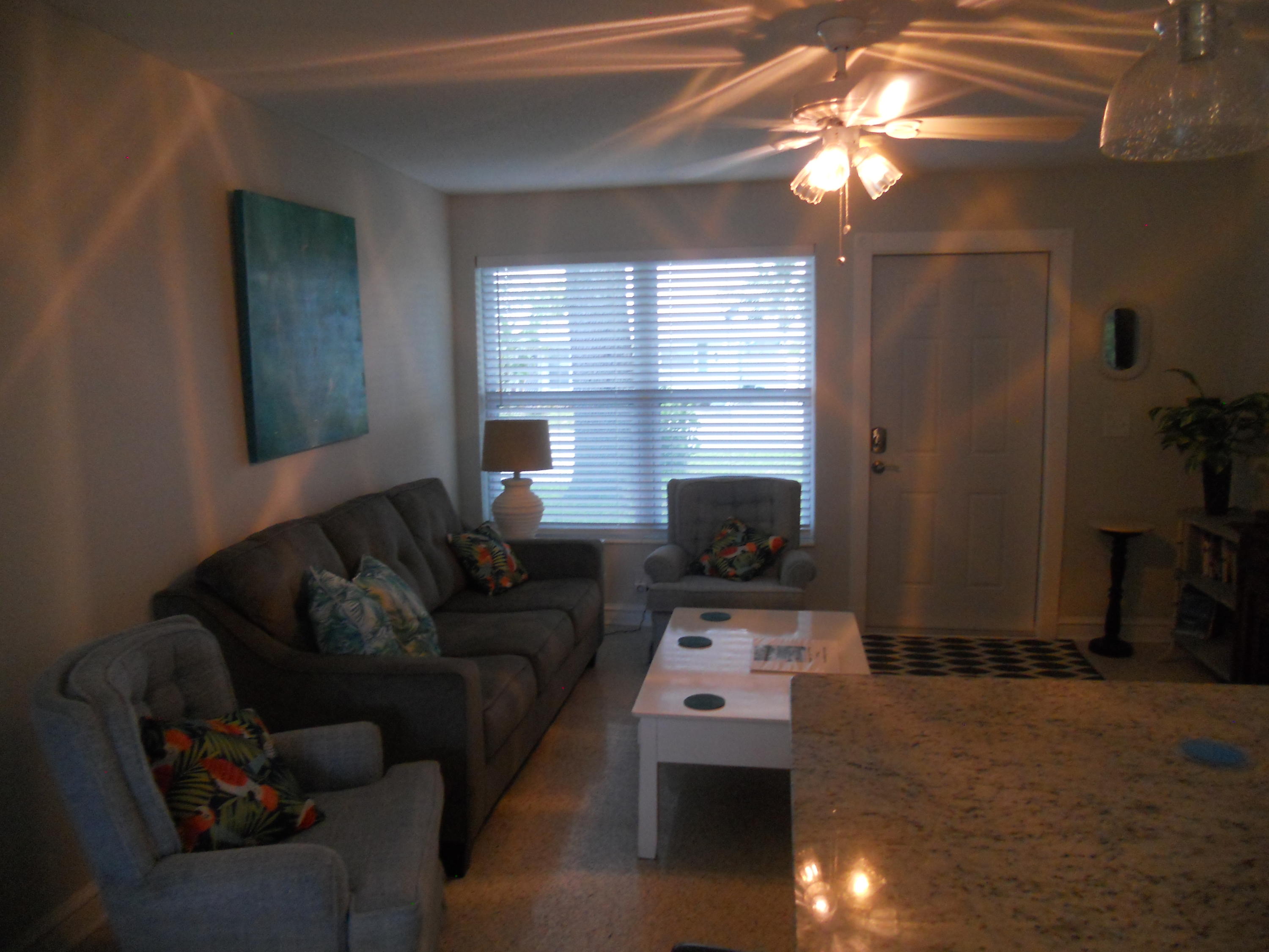 99 Southwest Hideaway Place Stuart, FL 34994 - Photo 5 of 21 1092 Woodfield _313