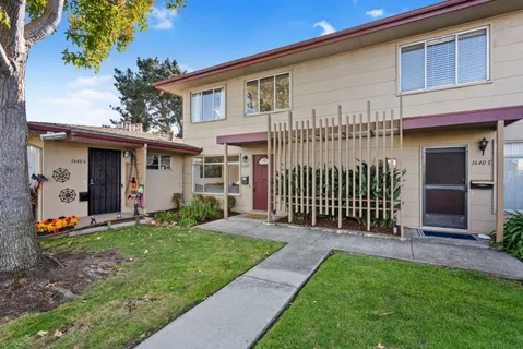 a view of a lake with houses