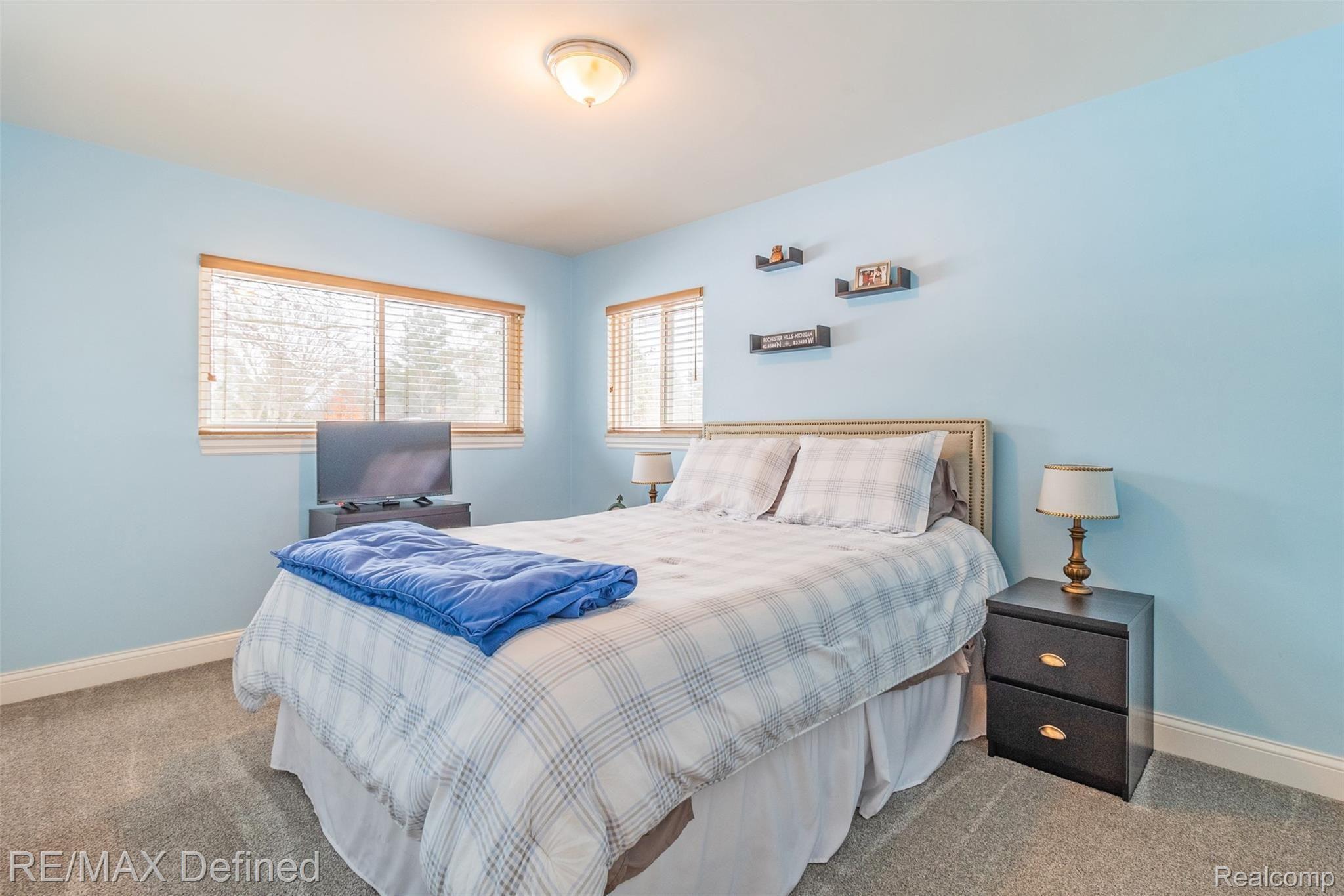 366 Wimpole Drive Rochester, MI 48309 - Photo 33 of 46 366 Whimpole-36.jpg