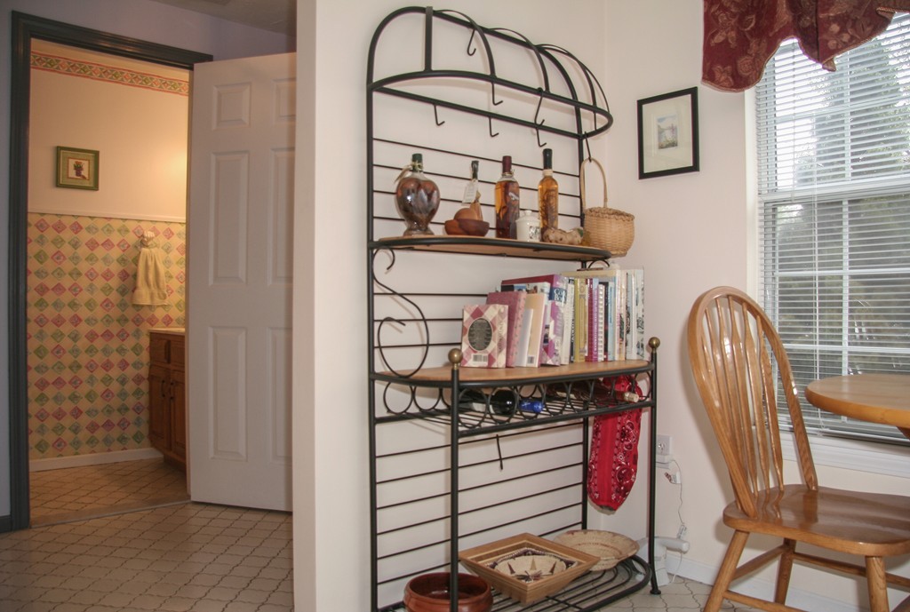 516 Ridgefield Circle, Unit A Clinton, MA 01510 - Photo 13 of 25 Gallery Image 13
