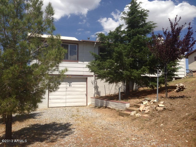 18200 Peeples Valley Road Peeples Valley, AZ 86332 - Photo 4 of 28 frt3