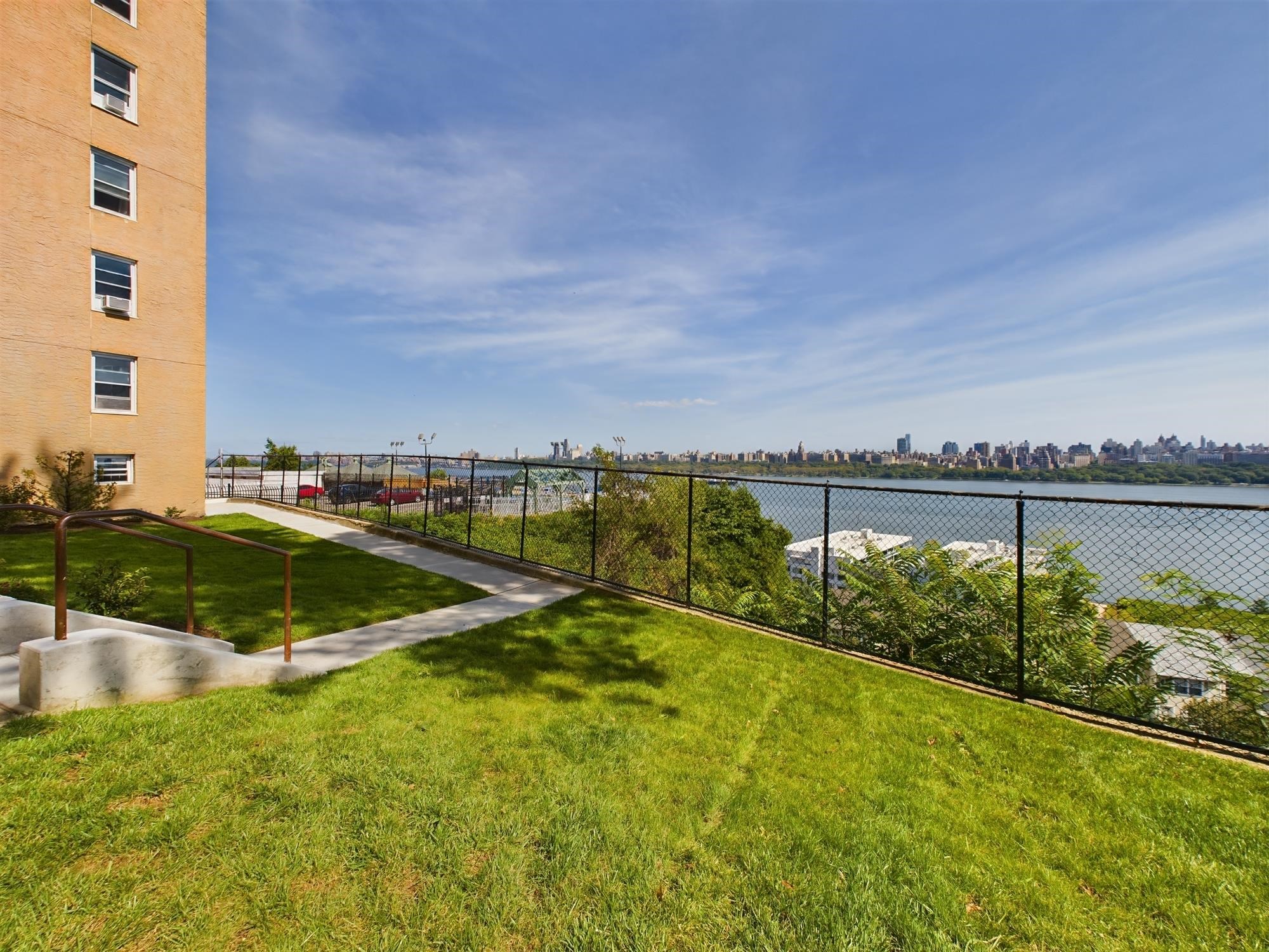 8550 Boulevard East, Unit 3C North Bergen, NJ 07047 - Photo 22 of 25 an aerial view of residential houses with outdoor space and swimming pool