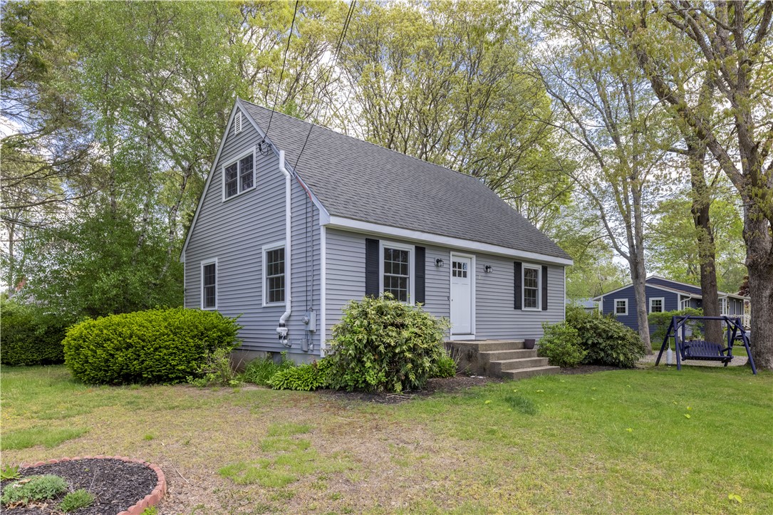 7 Checkerberry Road Narragansett, RI 02882 - Photo 2 of 14 Gallery Image 2