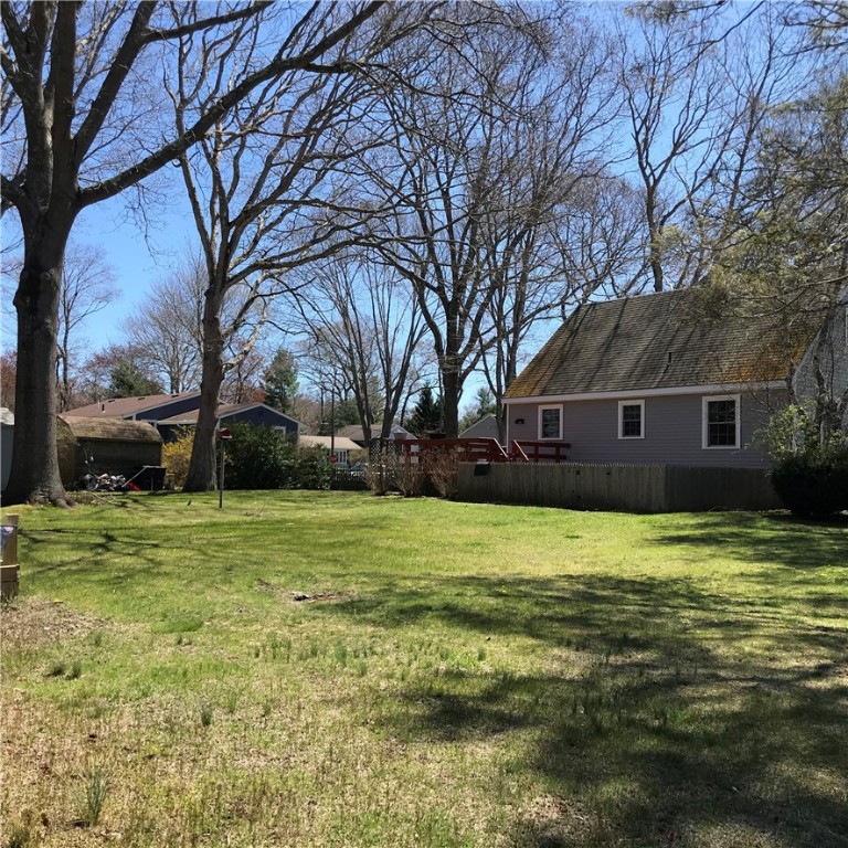 7 Checkerberry Road Narragansett, RI 02882 - Photo 3 of 14 Gallery Image 3