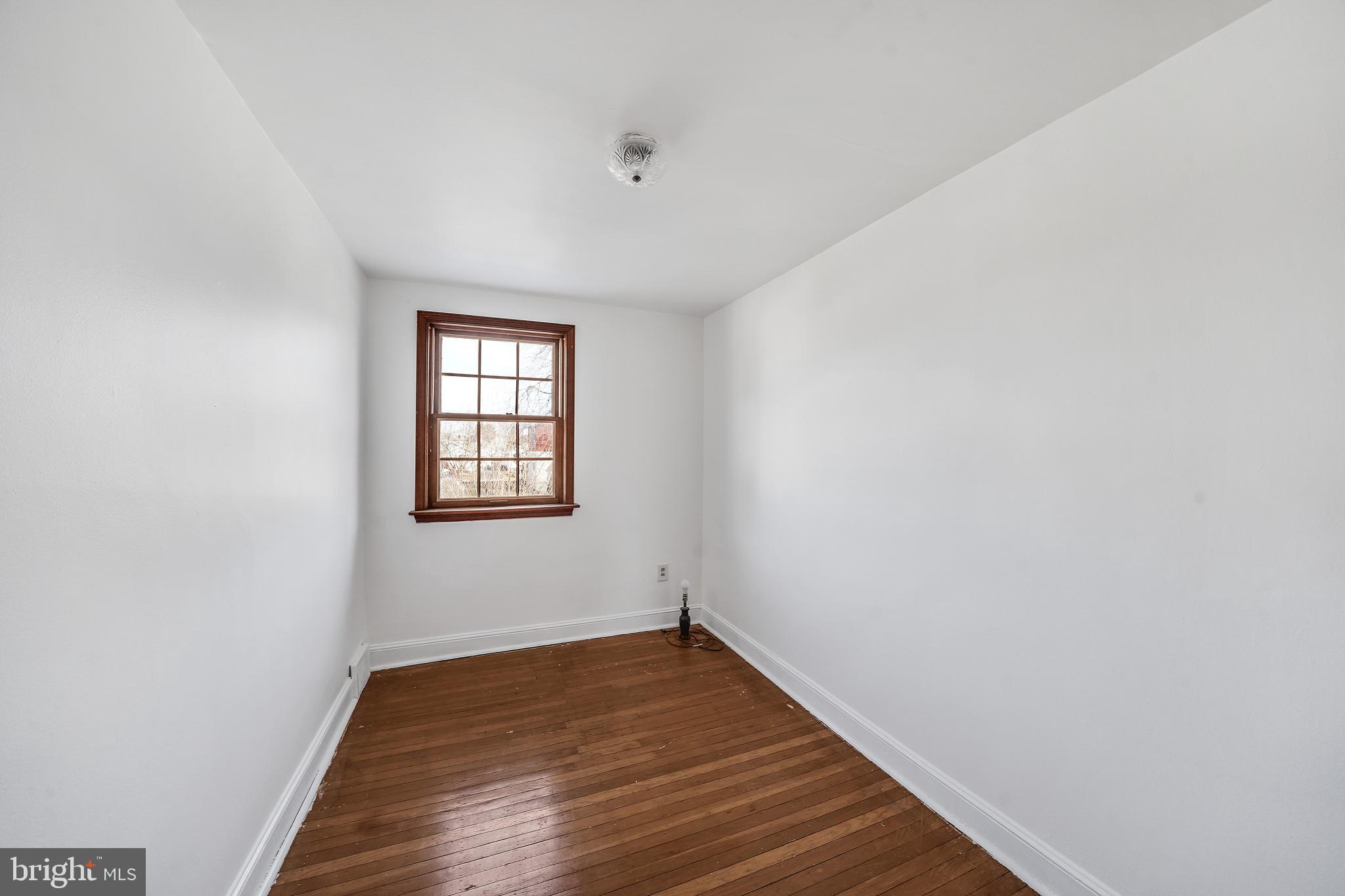 127 West Garrison Road Brookhaven, PA 19015 - Photo 9 of 14 Gallery Image 9