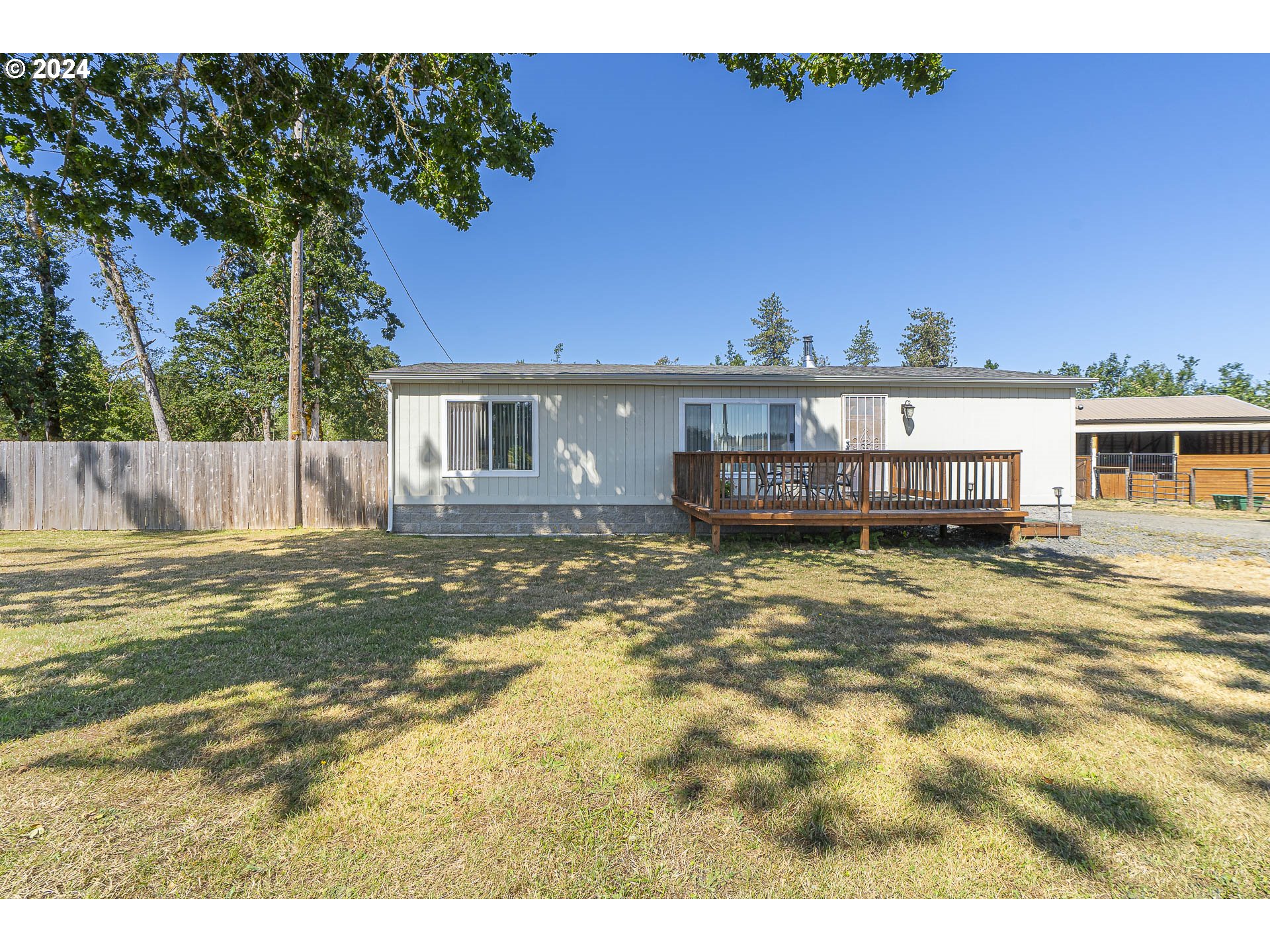 82402 Butte Road Creswell, OR 97426 - Photo 5 of 48 Gallery Image 5