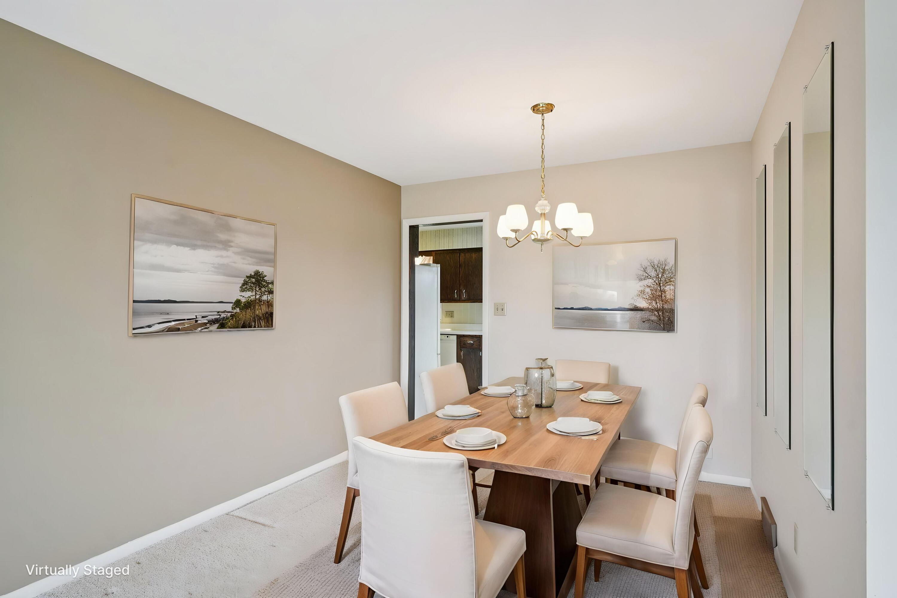 558 Horns Corners Road Cedarburg, WI 53012 - Photo 6 of 23 Horns Corners DR STaged