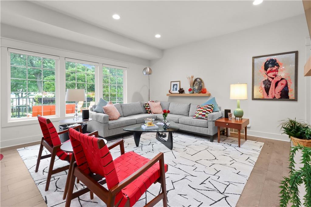 9825 Overbrook Road Leawood, KS 66206 - Photo 22 of 57 Gallery Image 22