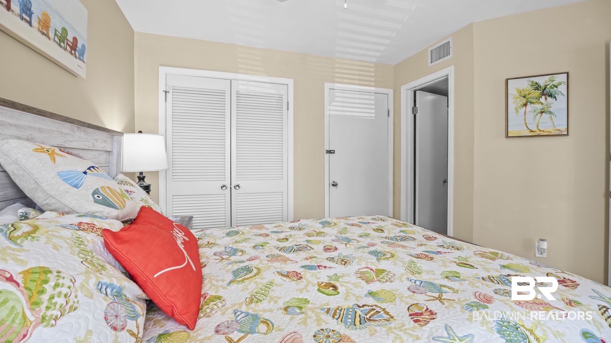 497 Plantation Road, Unit 1247 Gulf Shores, AL 36542 - Photo 10 of 29 Bedroom featuring a closet